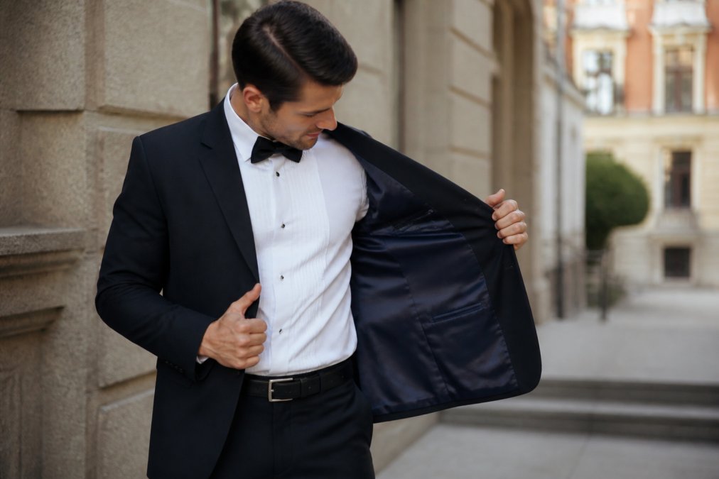 All-Day Comfort in Formal Wear: Breathable Linings & Flexible Cuts